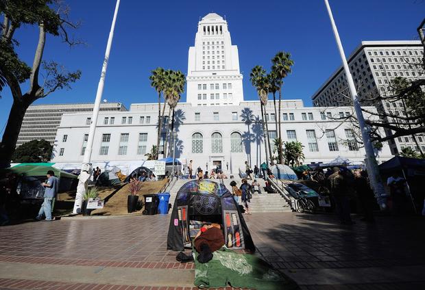 Occupy LA Protestors Negotiate With City Authorities 