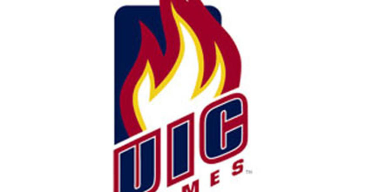 Southern Illinois wins 68-65 against UIC
