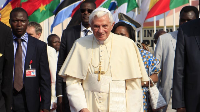 PopeBenedict_AP111120023614.jpg 