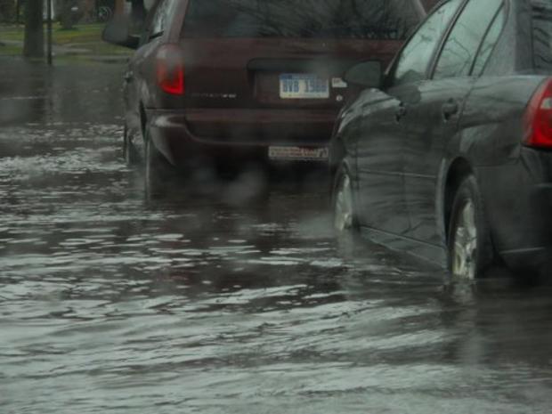 m-39-flooding-and-flooded-streets-near-outer-dr-m-39-11-29-11-006.jpg 