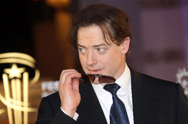 011-brendan-fraser.gif 
