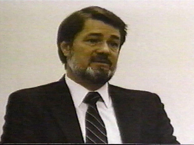 Rolf Tiede on the witness stand 