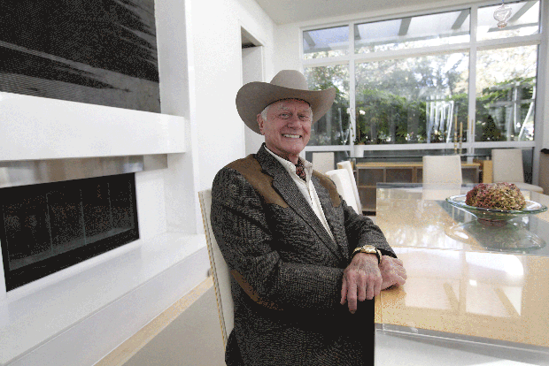 022-hagman.gif 