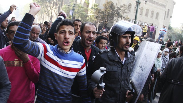 Tahrir_AP11121911447.jpg 