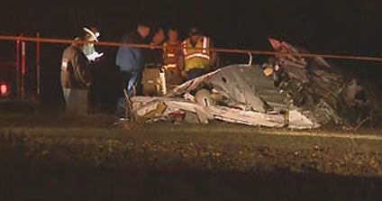 5 killed in small plane crash in Texas - CBS News