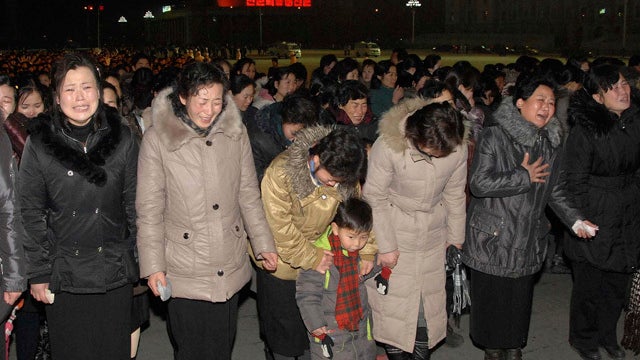 111227-North_Korea-funeral-AP111227134736.jpg 