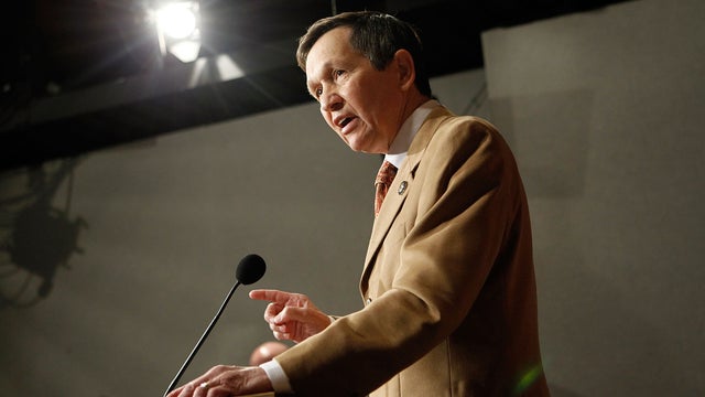 kucinich-97798542.jpg 