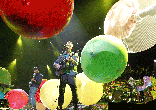 004-coldplay.gif 