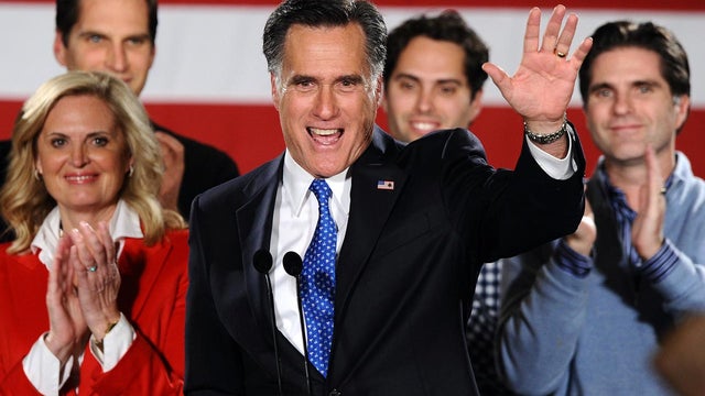Romney congratulates Santorum, Paul 