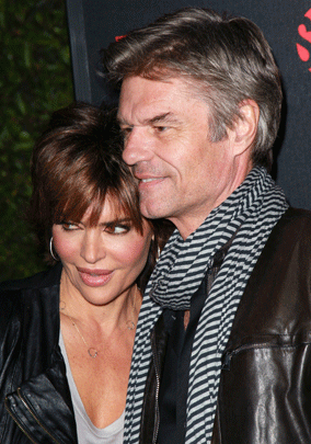 021-shame-lisa-and-harry.gif 