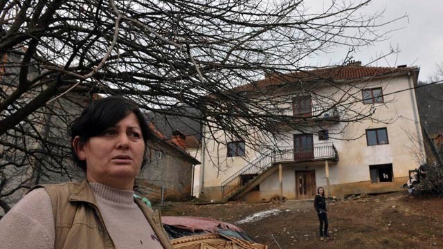 120110-Kosovo_Bomb_Plot_Arrest-AP120110119191.jpg 