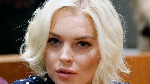 Lindsay Lohan in talks to play Elizabeth Taylor: Report 