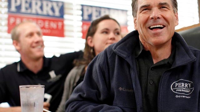120112-Rick_Perry-AP120112028366.jpg 