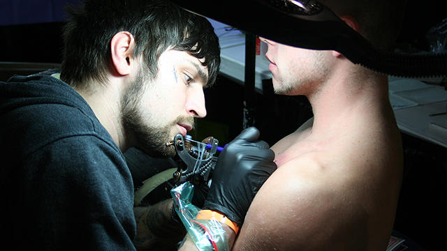 person-getting-tattooed-9.jpg 