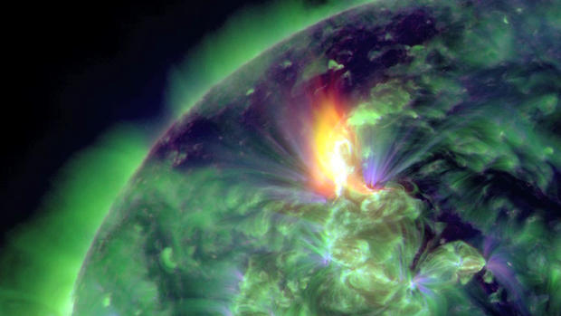 Spectacular solar storm reaches Earth   