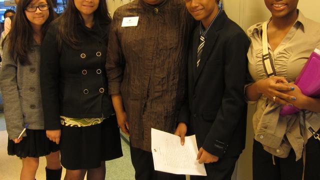 sandra-e-timmons-and-students-from-the-better-chance-program1.jpg 