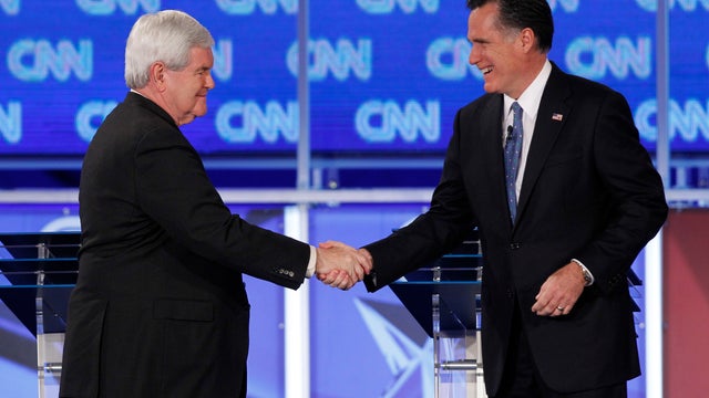 GingirchRomneyShaking_CNNdebate.jpg 