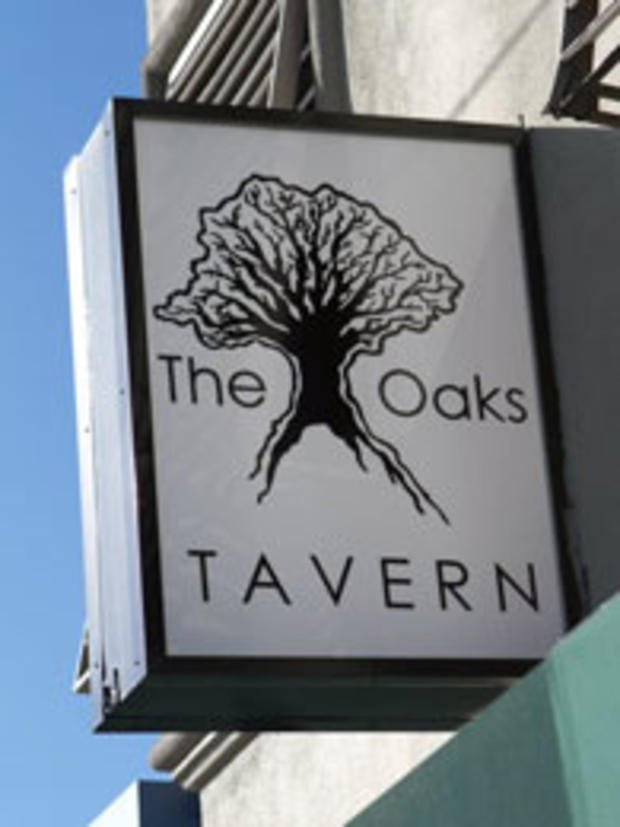 The Oaks Tavern 
