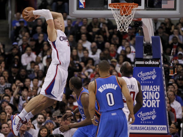 Blake Griffin dunks against the Oklahoma City Thunder 