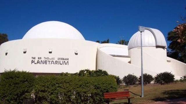 planetarium.jpg 