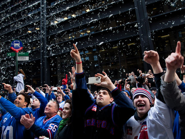 New York Giants fans cheer during the team's NFL football Super Bowl parade 