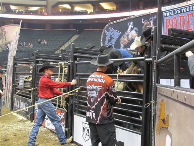 worlds-toughest-rodeo-2012-060.jpg 