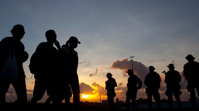 120209-Brazil_police_strike-AP120209141155.jpg 