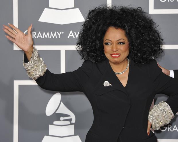 Diana Ross poses on the red carpet at th 