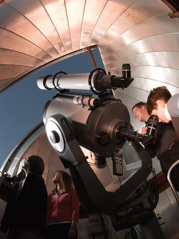 Observatory Skywatch at the Carnegie Science Center 