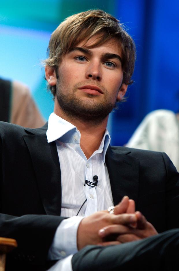 chace-crawford-kevin-winter.jpg 