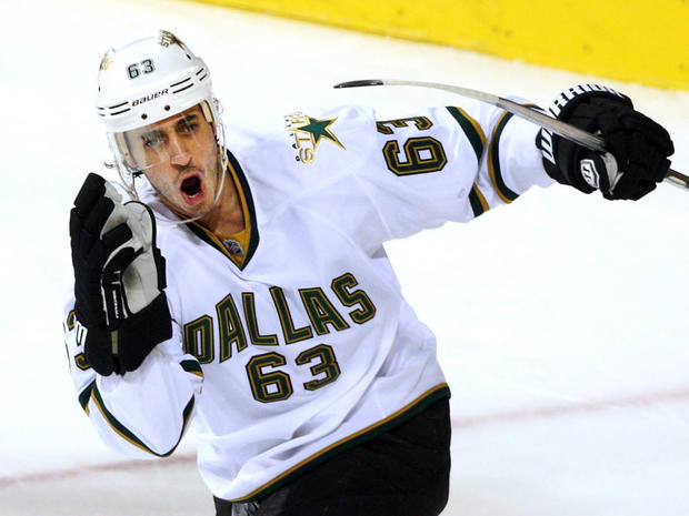 Mike Ribeiro celebrates after scoring the second goal  