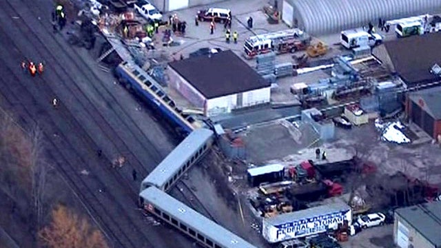 train, toronto, derailment 