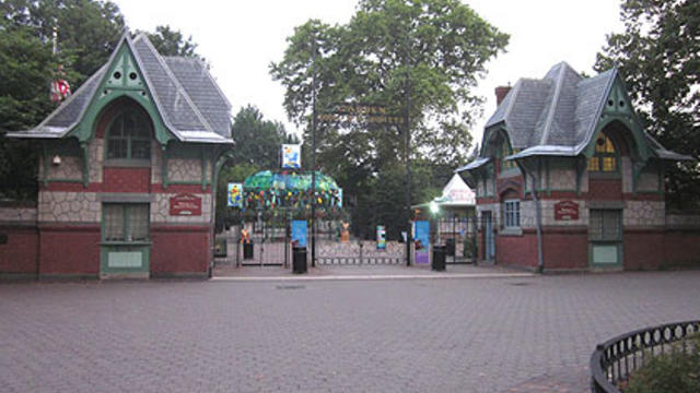 phila_zoo-entrance-dl.jpg 
