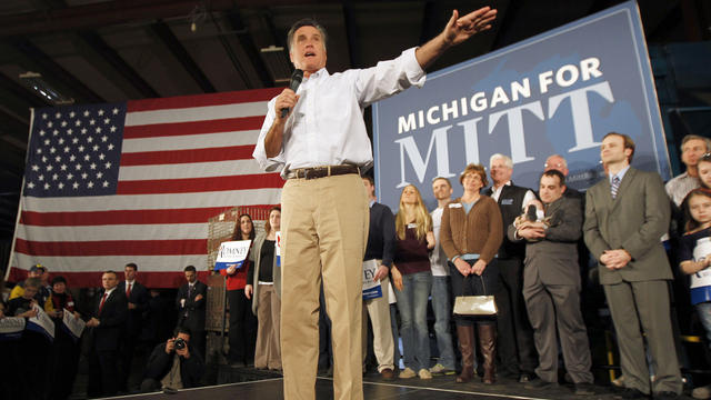 Mitt Romney speaks at a campaign rally 