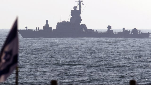 Israeli navy vessel enters the southern port of Ashdod 