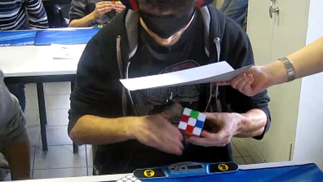 Blindfolded_Rubiks_Cube_copy.jpg 