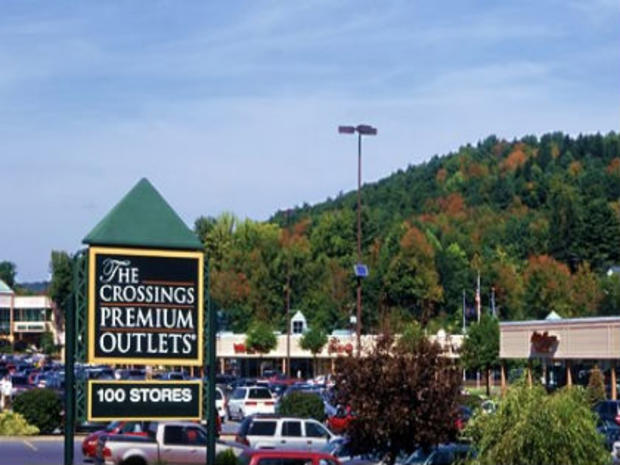 The Crossings Outlets 