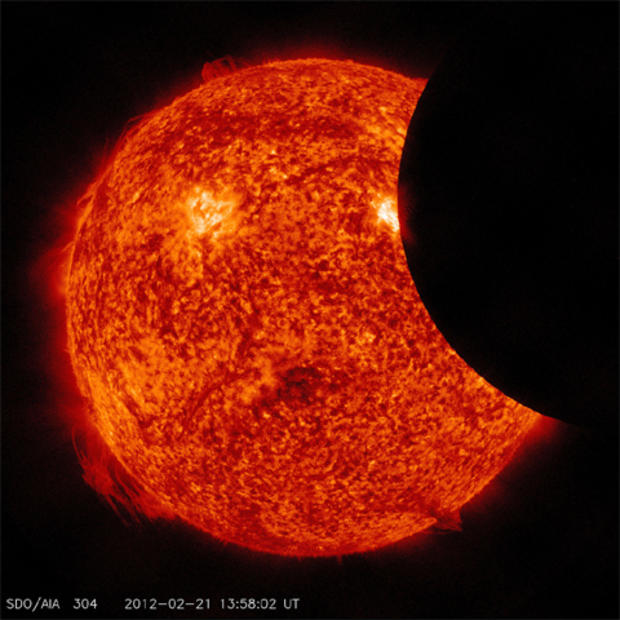 eclipse_0221_SDO.jpg 