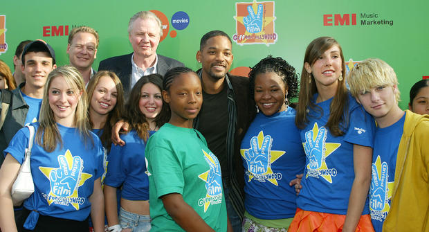 frederick-m-brown-actors-jon-voight-and-will-smith-and-festivals-jury-pose.jpg 