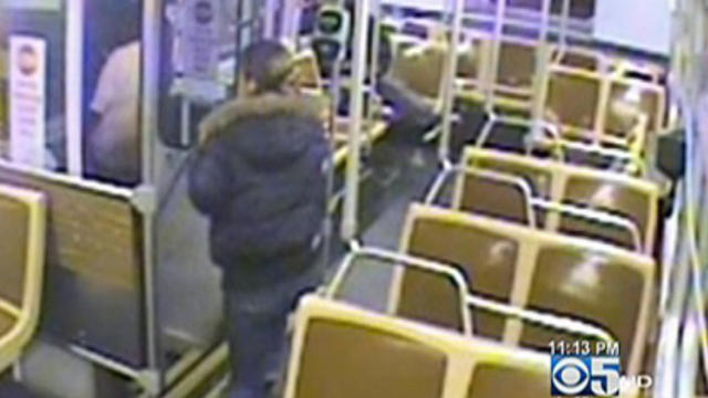 muni_smartphone_theft_031312.jpg 