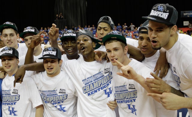 Kentucky players react after beating Baylor 