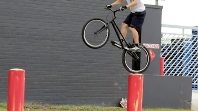 Bicycle_Parkour_copy.jpg 