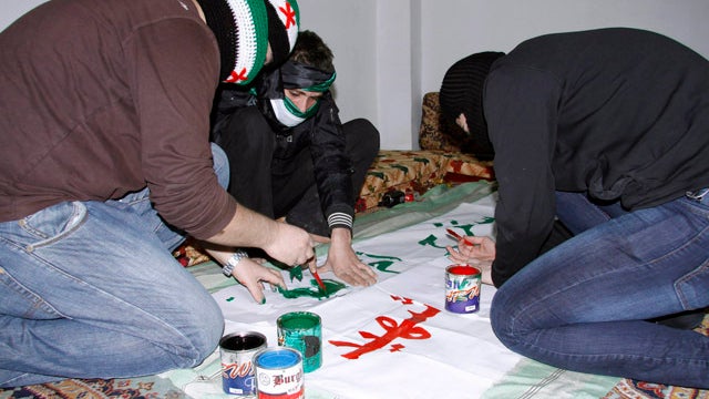 120330-Syrian_activists-AP12033012423.jpg 
