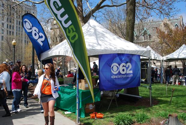 cbs-62-at-971-the-tickets-opening-day-block-party_024.jpg 