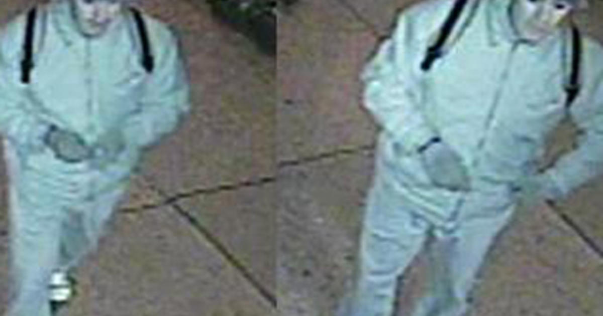 Queens Suspects Sought In 4 Commercial Burglaries Cbs New York 