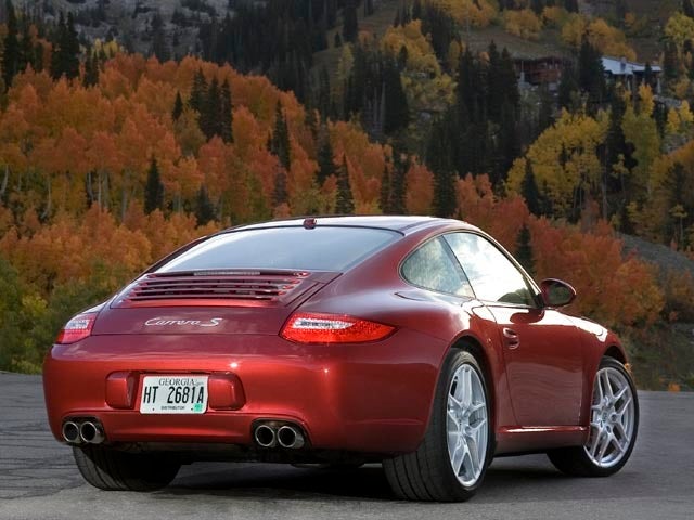 2009_911_Carrera_S_Coupe_-8.jpg 