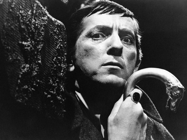 Jonathan Frid, actor in original 