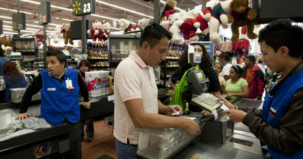 Walmart Shopper Tells Latina 'Go Back To Mexico,' Calls Black