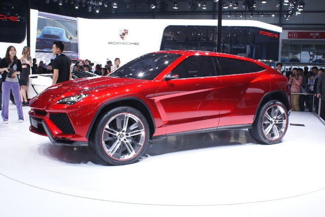 31_Lamborghini_Urus_concept_3.JPG 