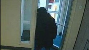muslimbankrobbery_-_cbsphilly.jpg 